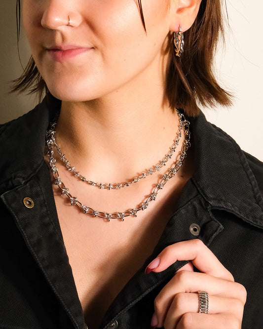 CLASSIC THIN CHAIN NECKLACE - EMÉLLI