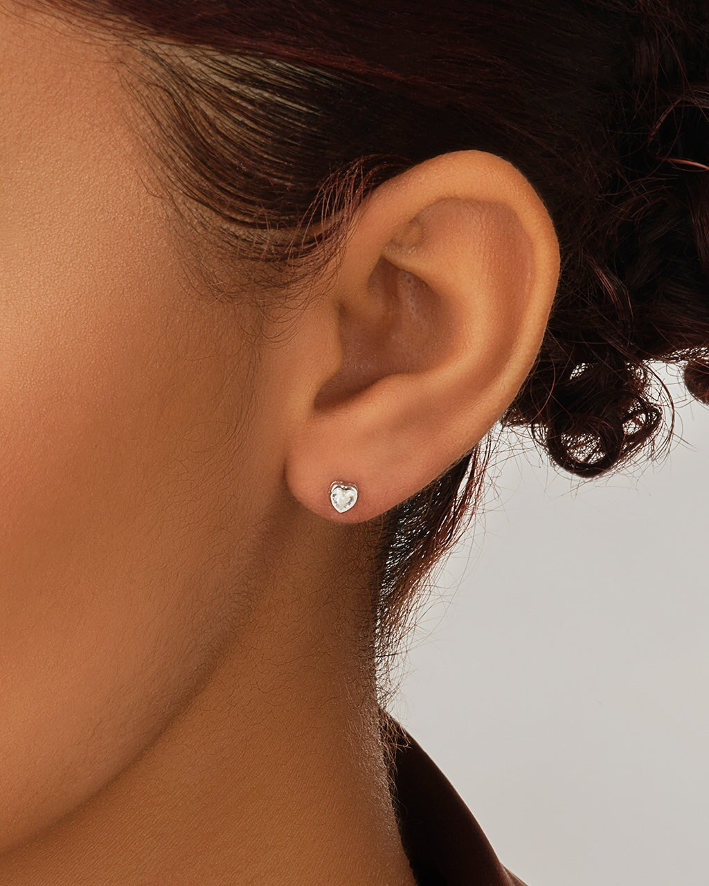 2mm cz store stud earrings