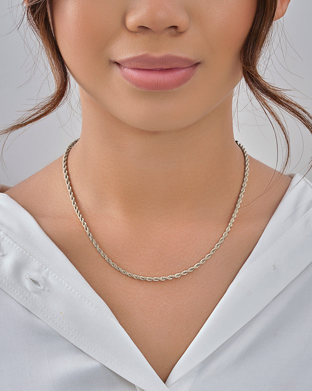 White Finish Tribal Necklace In Sterling Silver Design by Mero at Pernia's  Pop Up Shop 2024